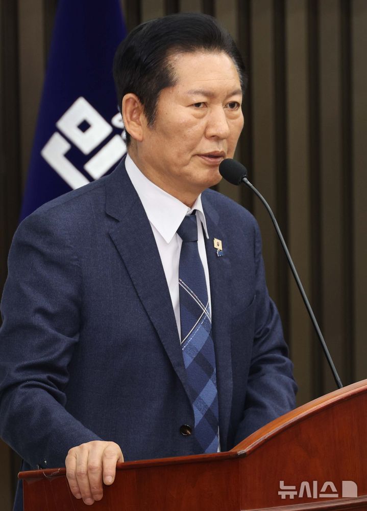 '졸속 합당 중단' 與 서명운동, 이틀 만에 2만8000명 참여