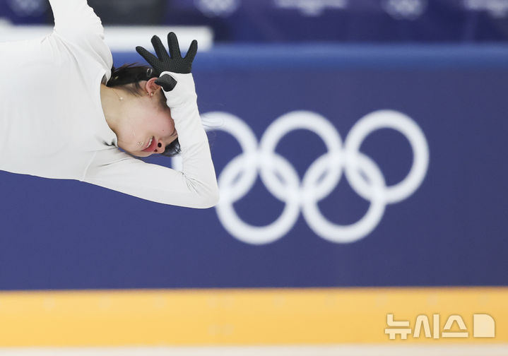 [밀라노=뉴시스] 김근수 기자 = 피겨스케이팅 이해인이 5일(현지 시간) 이탈리아 밀라노 아이스 피겨스케이팅 아레나 연습경기장에서 훈련을 하고 있다. 2026.02.05. ks@newsis.com