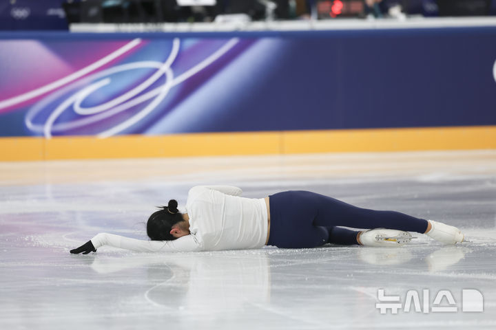 [밀라노=뉴시스] 김근수 기자 = 피겨스케이팅 이해인이 5일(현지 시간) 이탈리아 밀라노 아이스 피겨스케이팅 아레나 연습경기장에서 훈련을 하고 있다. 2026.02.05. ks@newsis.com