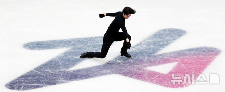 [밀라노=뉴시스] 박주성 기자 = 피겨스케이팅 차준환이 5일(현지 시간) 이탈리아 밀라노 아이스 피겨스케이팅 아레나에서 훈련을 하고 있다. 2026.02.05. park7691@newsis.com