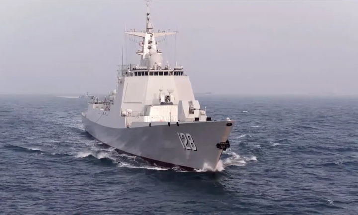 중국, 최신예 052D 구축함 추가 배치…실전 훈련 돌입