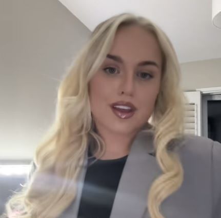 [뉴시스] 영국의 한 20대 여성이 청소 업체를 운영해 월 800만원이 넘는 수입을 올리고 있다는 사연이 알려지며 화제를 모으고 있다. (사진=틱톡 캡처) *재판매 및 DB 금지