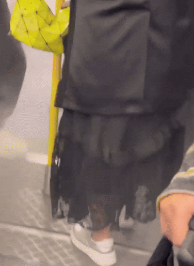 홍콩 출근길 지하철서 '보조배터리' 화재…승객 400여명 무사 대피