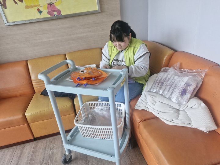 장애인도 누군가를 돌볼 수 있다…요양병원의 꽃 이영주씨[당신 옆 장애인]