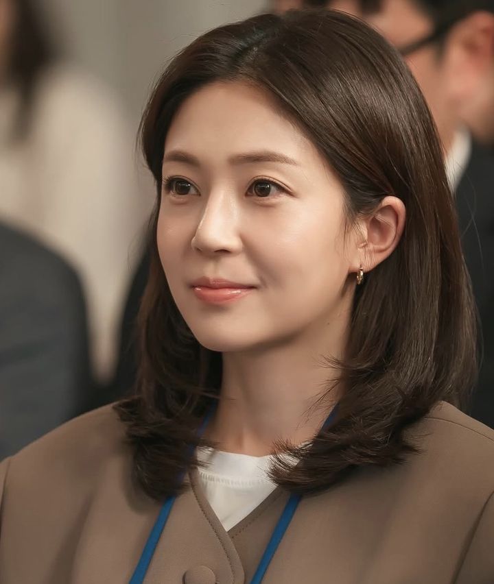 백진희, 무결점 피부…물오른 미모에 깜짝