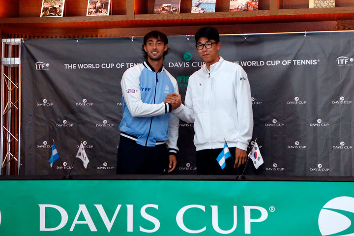 [서울=뉴시스] 7일 1단식에서 맞붙는 정현과 티아고 어거스틴 티란테. (사진=대한테니스협회 제공) 2026.02.06. photo@newsis.com *재판매 및 DB 금지