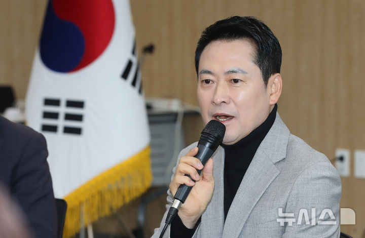 제주 찾은 장동혁, 제2공항 건설 지원 위한 당내 위원회 설치 약속 [뉴시스Pic]