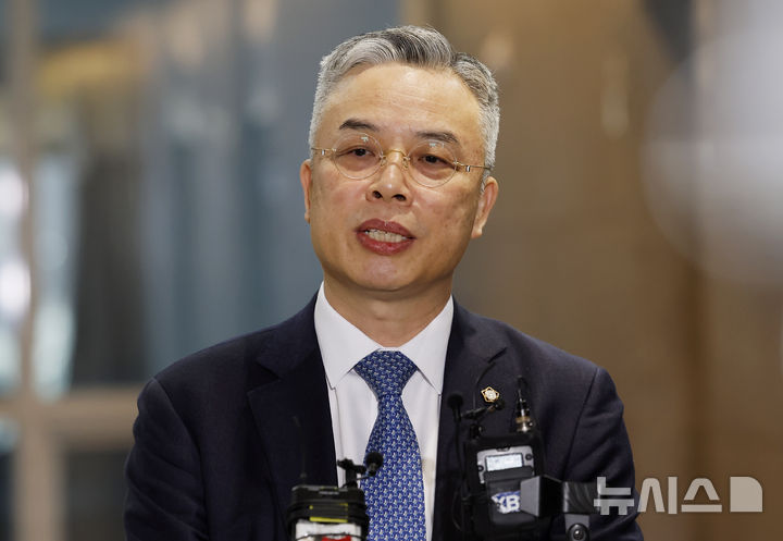 권창영 2차 특검 "내란 사건이 가장 중요… 철저한 사실 규명 필요" [뉴시스Pic]