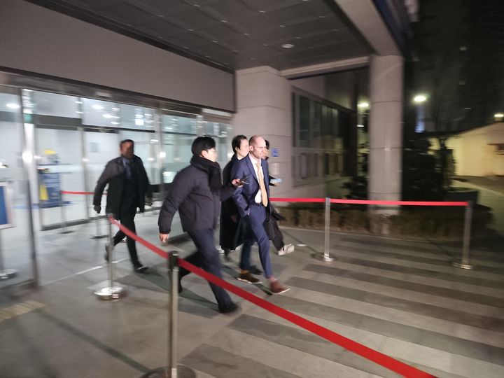 경찰, '국회 위증' 쿠팡 로저스 대표 14시간만 조사 종료(종합2보)