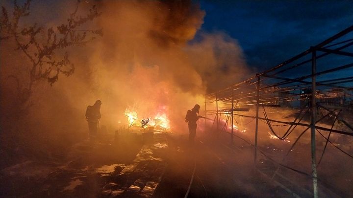 [진주=뉴시스]진주소방서, 비닐하우스 화재(사진=뉴시스 DB).photo@newsis.com *재판매 및 DB 금지