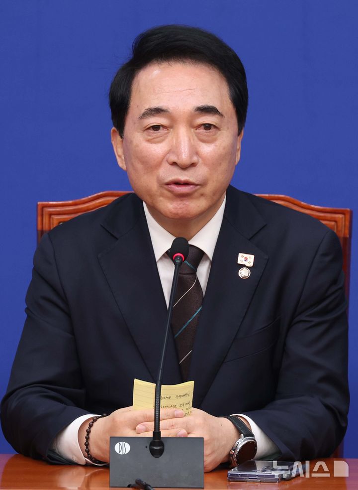 박수현 "합당 당원 여론조사 여부 의총 이후 결정"