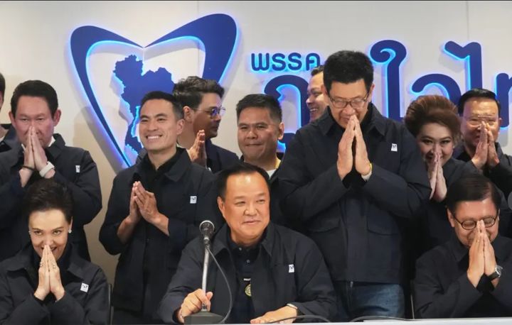 태국, 총선 1위 품짜이타이와 3위 프아타이 연정 합의…찬위라꾼 '총리' 확실