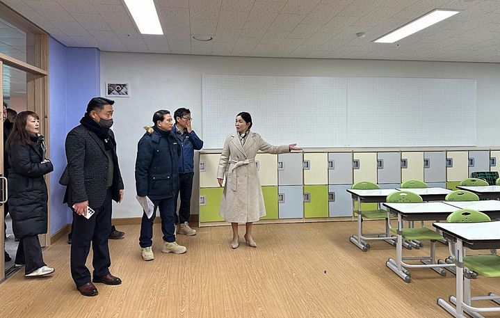 [수원=뉴시스] 현장 점검. (사진=수원교육지원청 제공) 2026.02.09. photo@newsis.com *재판매 및 DB 금지