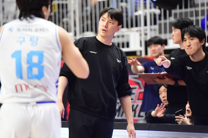 [서울=뉴시스] 프로농구 서울 삼성의 김효범 감독. (사진=KBL 제공) 2026.02.09. photo@newsis.com *재판매 및 DB 금지