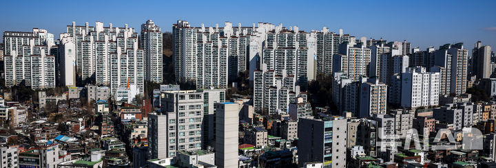 [서울=뉴시스] 정병혁 기자 = 서울 관악구 아파트. 2026.02.09. jhope@newsis.com