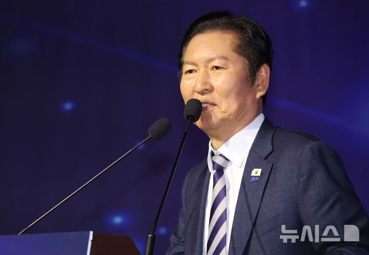 정청래, 재선 간담회 "합당 반대도 애당심 발로…조속히 결론"