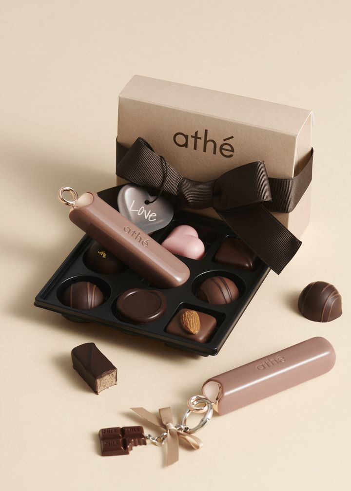[서울=뉴시스] LF 아떼 밸런타인데이 에디션. (사진=LF 제공) *재판매 및 DB 금지