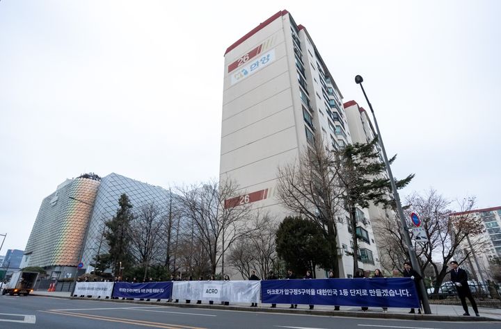  *재판매 및 DB 금지