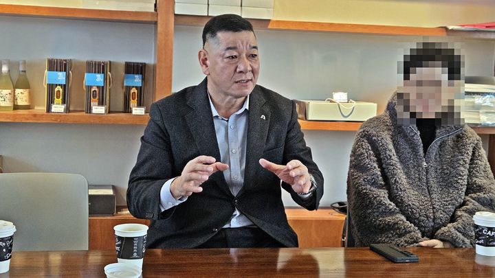 [공주=뉴시스] 송승화 기자 = 설명하는 최원철 공주시장. 2026.02.10. ssong1007@newsis.com. *재판매 및 DB 금지