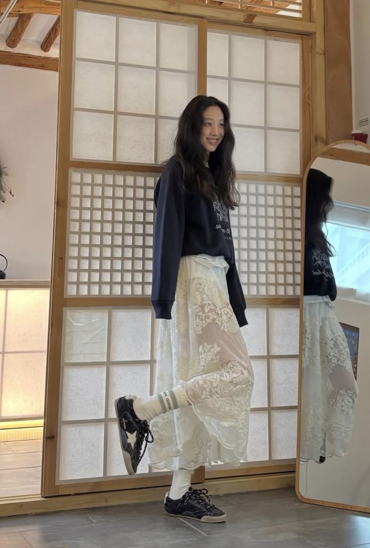 [서울=뉴시스] 배우 정려원. (사진=정려원 인스타그램 캡처) 2026.02.10. photo@newsis.com *재판매 및 DB 금지