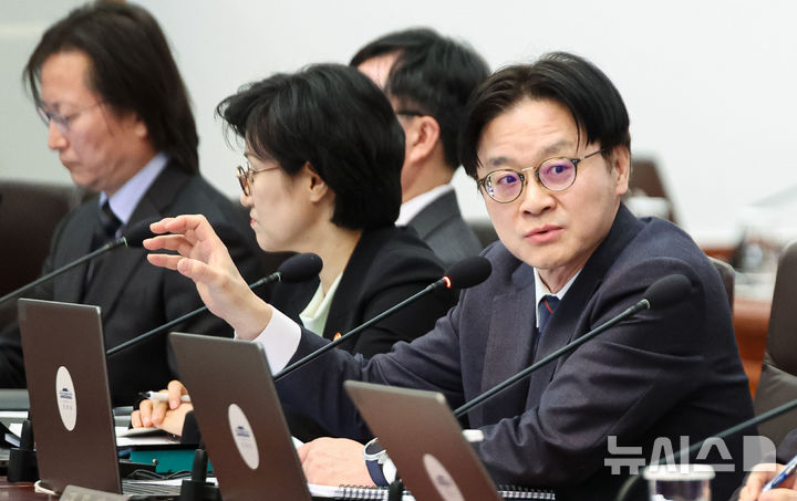 [서울=뉴시스] 최동준 기자 = 김정관 산업통상부 장관. (청와대통신사진기자단) 2026.02.10. photocdj@newsis.com