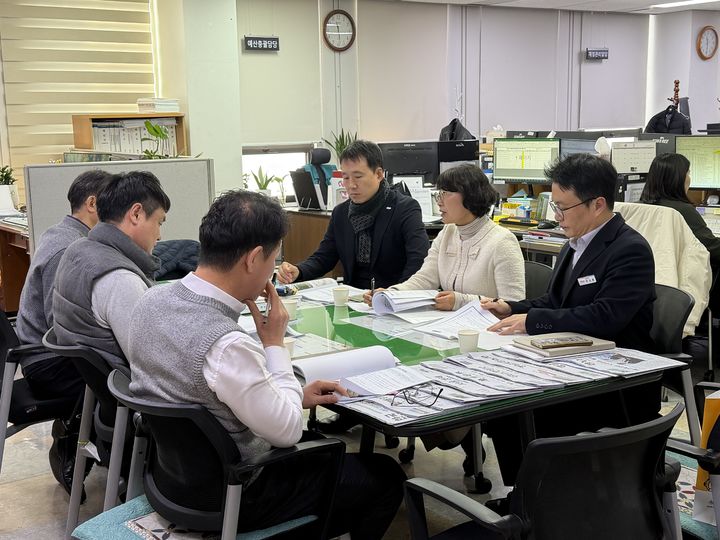 [합천=뉴시스] 합천군, 경남도 방문 특별조정교부금 등 지원 건의 (사진=합천군 제공) 2026. 02. 11. photo@newsis.com *재판매 및 DB 금지
