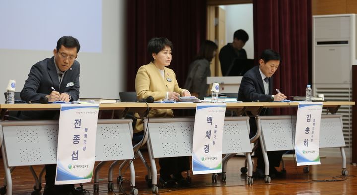  *재판매 및 DB 금지