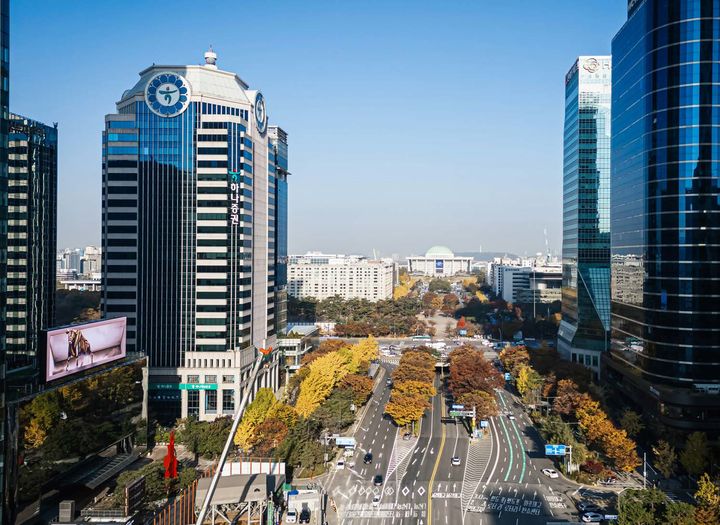 여의도 하나증권 빌딩 전경. (사진=코람코자산신탁 제공) photo@newsis.com *재판매 및 DB 금지