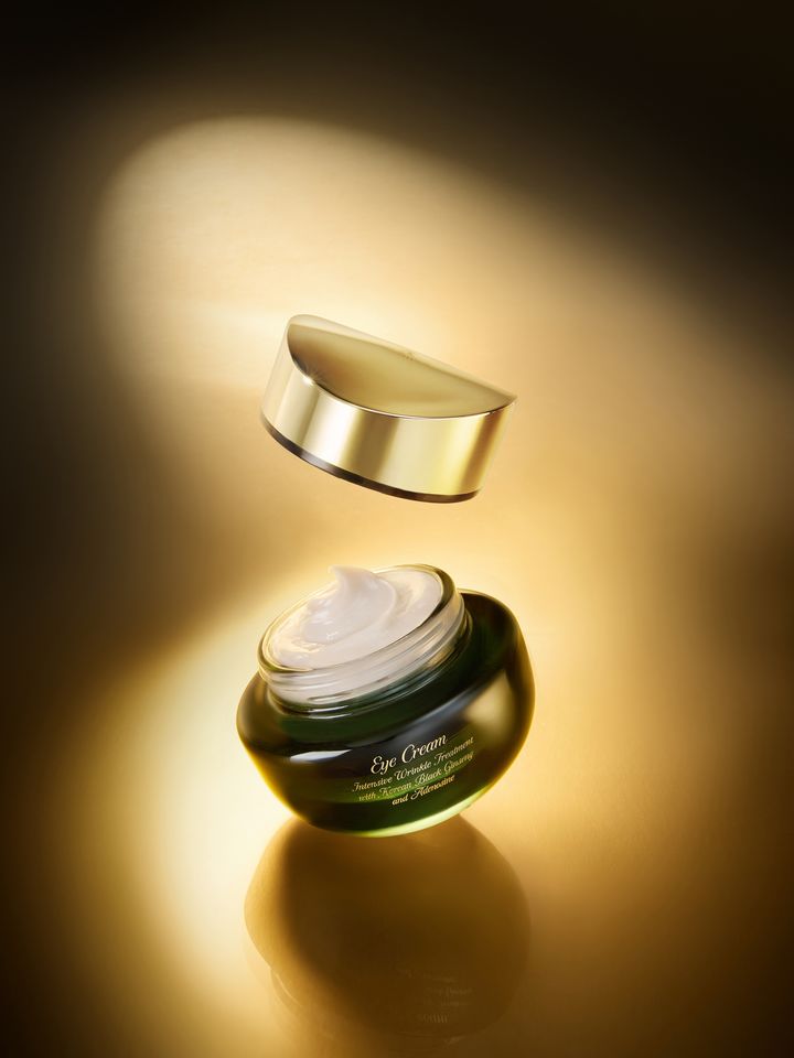 [서울=뉴시스] 연작 '알파낙스 아이크림'. (사진=신세계인터내셔날 제공) *재판매 및 DB 금지