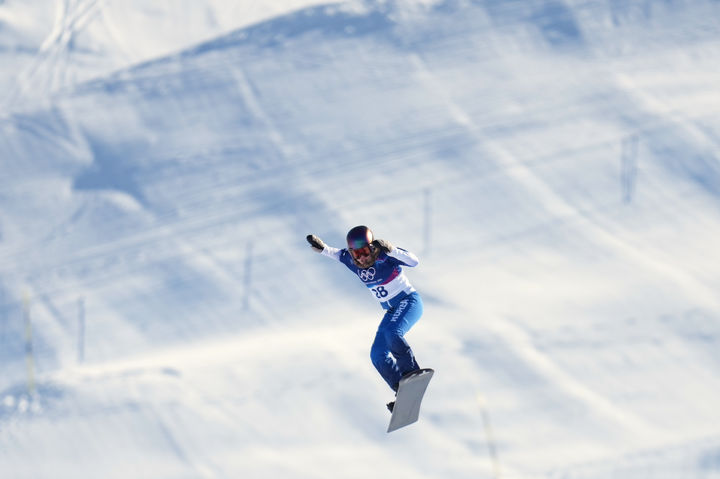 [리비뇨=AP/뉴시스] 2026 밀라노·코르티나담페초 동계올림픽 스노보드 여자 스노보드 크로스에 출전한 우수빈. 2026.02.13.