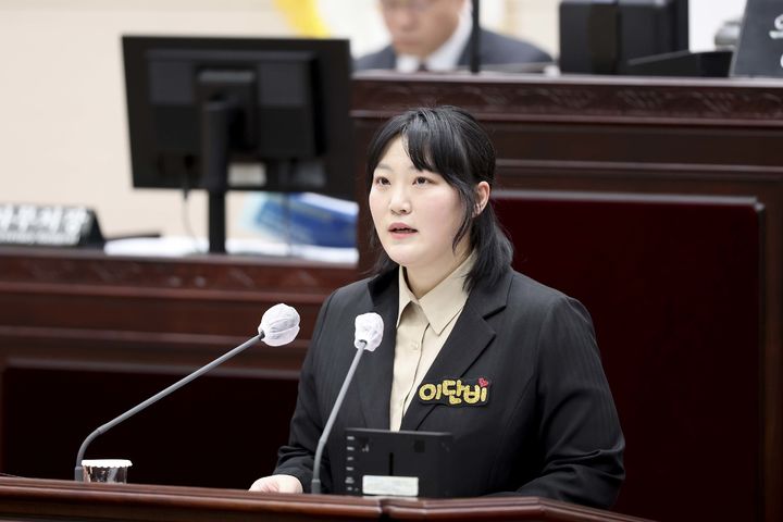 무연고자의 포괄적 법률지원 체계 마련을 촉구하는 인천시의회 이단비 의원. (사진=인천시의회 제공) *재판매 및 DB 금지