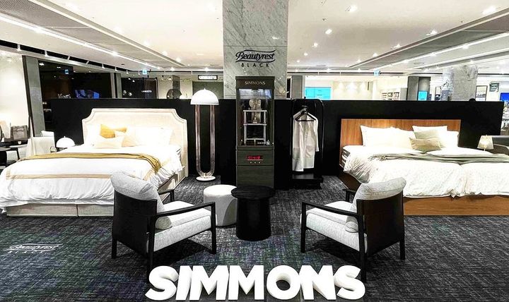 [서울=뉴시스]시몬스, 현대백 무역센터점에 뷰티레스트 블랙 팝업 오픈.(사진=시몬스 제공) 2026.02.13. photo@newsis.com *재판매 및 DB 금지