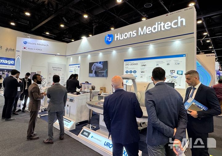 휴온스메디텍 체외충격파 쇄석기...중동 전시회서 '호응' - 뉴스 썸네일 이미지