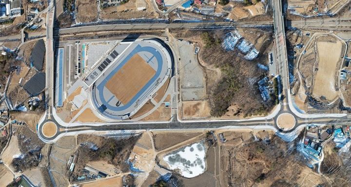 [증평=뉴시스] 증평종합운동장 전경 (사진 = 증평군 제공) photo@newsis.com *재판매 및 DB 금지