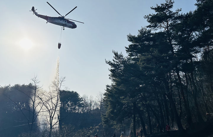 충남 서산·예산 산불…행안장관 "조기 진화에 총력"