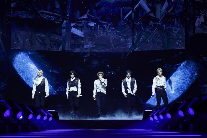 [서울=뉴시스] 01 투모로우바이투게더. (사진 = 빅히트 뮤직 제공) 2026.02.15. photo@newsis.com *재판매 및 DB 금지