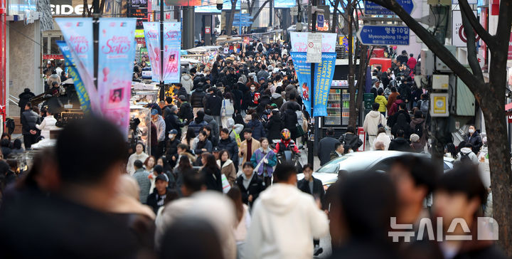 역대 최장 中 춘절 연휴, 방한 중국인 19만 명 전망 [뉴시스Pic]