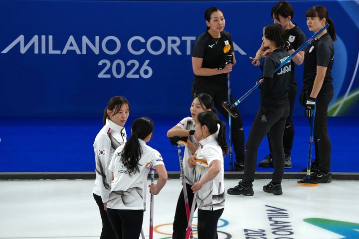 여자 컬링, 한일전 7-5 승리 [뉴시스Pic]