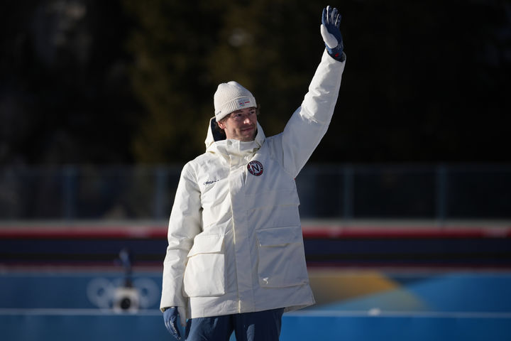 [안테르셀바=AP/뉴시스] 2026 밀라노·코르티나담페초 동계 올림픽 바이애슬론 남자 12.5㎞ 추적 경기에서 은메달을 획득한 스투를라 홀름 레그레이드. 2026.02.15.