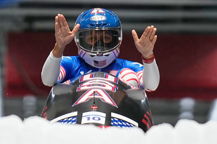 [코르티나담페초=AP/뉴시스] 2026 밀라노·코르티나담페초 동계올림픽 봅슬레이 여자 모노봅에서 우승한 미국의 엘라나 마이어스 테일러. 2026.02.16.