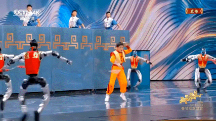 [뉴시스] 가구 점유율 80%, 시청자 수만 12억 명에 달하는 중국 최대 명절 특집 쇼 '춘완(春晩)'이 올해는 첨단 로봇들의 전시장으로 탈바꿈하며 전 세계의 이목을 집중시키고 있다. 영상 X(옛 트위터) *재판매 및 DB 금지