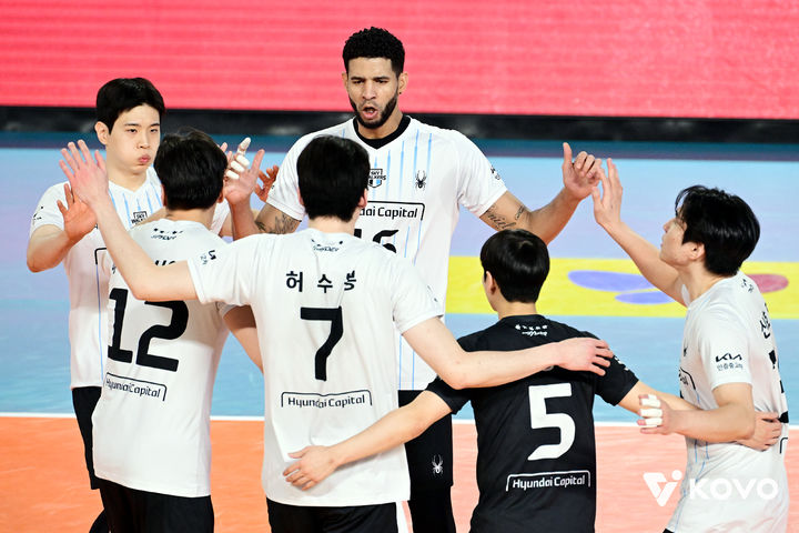 [서울=뉴시스] 남자 프로배구 현대캐피탈. (사진=KOVO 제공). 2026.02.17. *재판매 및 DB 금지