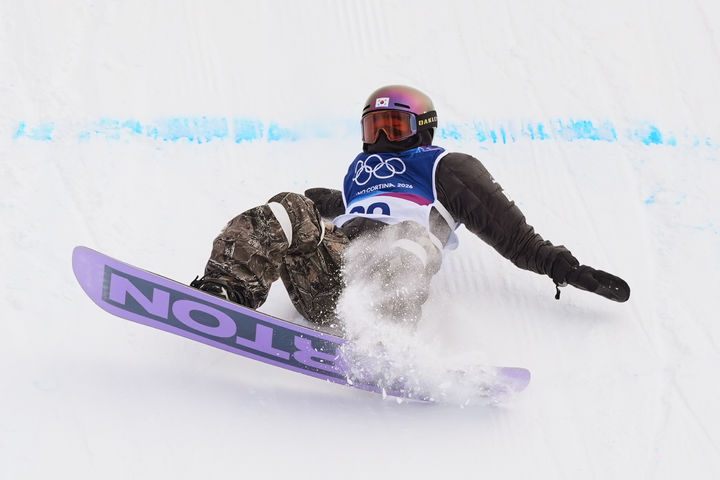 [리비뇨=AP/뉴시스]스노보드 유승은, 슬로프스타일 메달 실패. 2026.02.18.