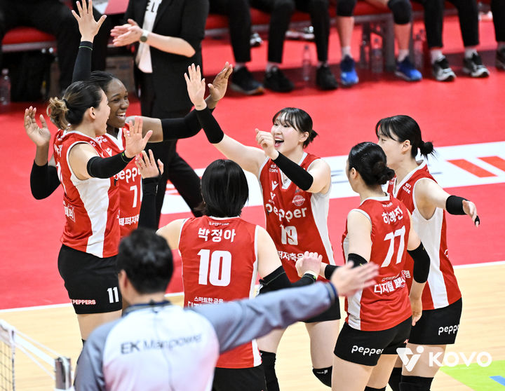 [서울=뉴시스] 여자 프로배구 페퍼저축은행. (사진=KOVO 제공). 2026.02.18. *재판매 및 DB 금지