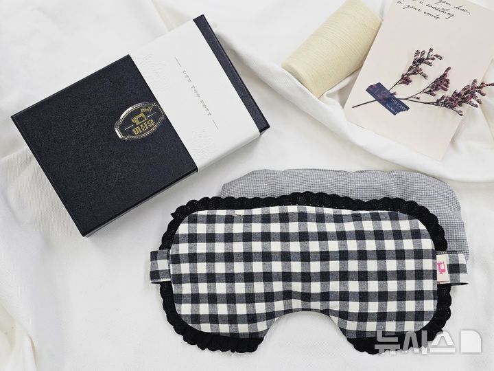 [군포=뉴시스] 군포시니어클럽-'미싱유'가 만든 제품들. (사진=군포시 제공).2026.02.19. photo@newsis.com 