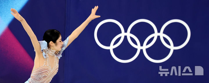 [밀라노=뉴시스] 박주성 기자 = 17일 (현지 시간) 이탈리아 밀라노 아이스 스케이팅 아레나 경기장에서 열린 2026 밀라노·코르티나담페초 동계올림픽 피겨 스케이팅 여자 쇼트프로그램에서 이해인이 경기를 하고 있다. 2026.02.18. park7691@newsis.com
