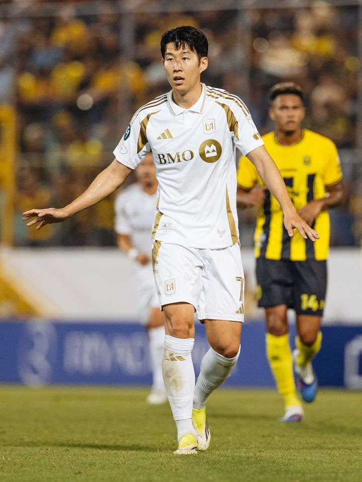 [서울=뉴시스] 미국 프로축구 메이저리그사커(MLS) 로스앤젤레스FC(LAFC)의 손흥민. (사진=LAFC SNS 캡처) 2026.02.18. photo@newsis.com *재판매 및 DB 금지