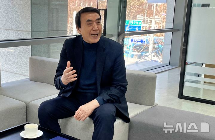 [부산=뉴시스] 이준현 부산라이즈혁신원장이 뉴시스와 인터뷰를 하고 있다. (사진=부산라이즈혁신원 제공) 2026.02.19. photo@newsis.com