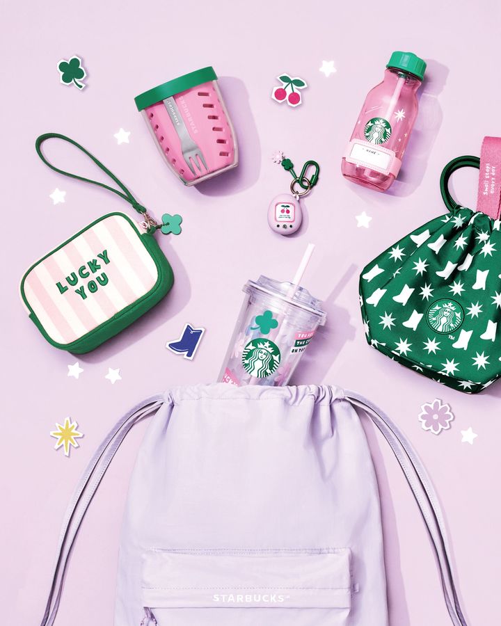 [서울=뉴시스]스타벅스가 신학기 시즌을 맞아 '백 투 스쿨' 굿즈를 선보인다.(사진=스타벅스 코리아) *재판매 및 DB 금지