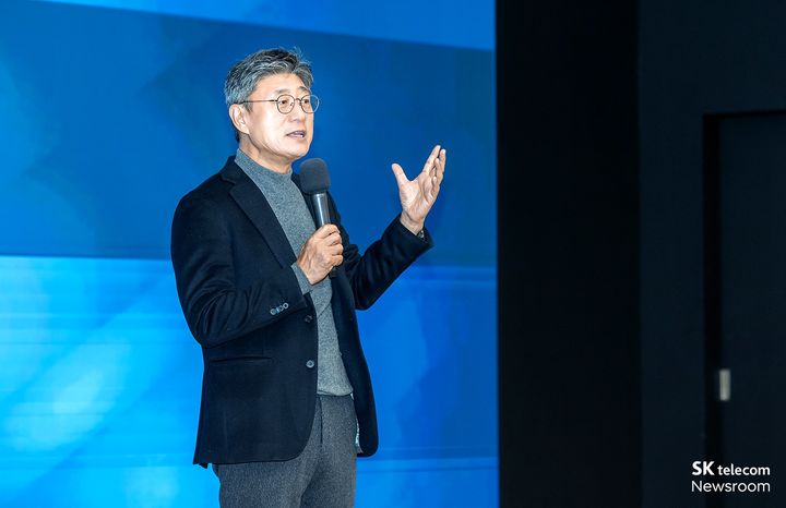 정재헌 SK텔레콤 사장(CEO)은 지난 5~6일 주니어탤런트 및 신임 팀장과의 만남을 가졌다. (사진=SK텔레콤 뉴스룸) *재판매 및 DB 금지